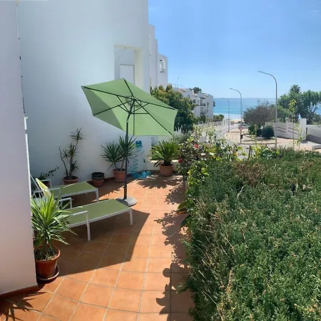 Con Terraza En Primera Linea De Playa * كونيل ذي لا فرونتيرا